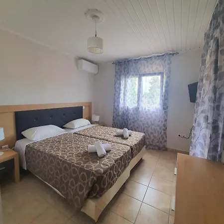 Bella De Lux Apts Апарт-отель Ипсос
